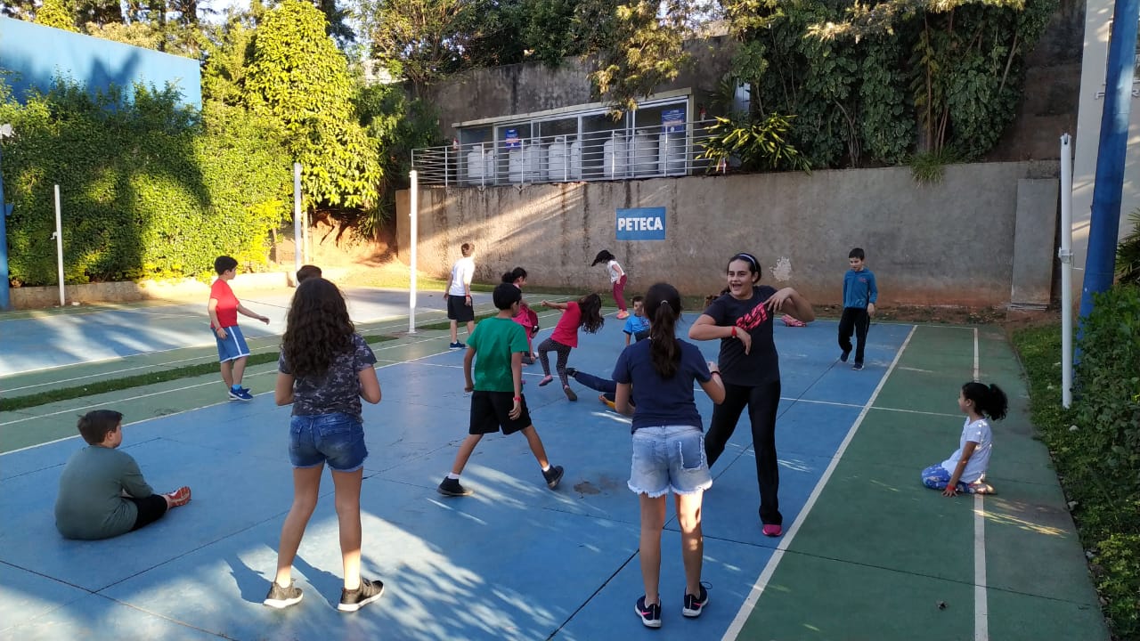 COLÔNIA DE FÉRIAS DIVERTE CRIANÇAS ATECEANAS - Avenida Tênis Clube