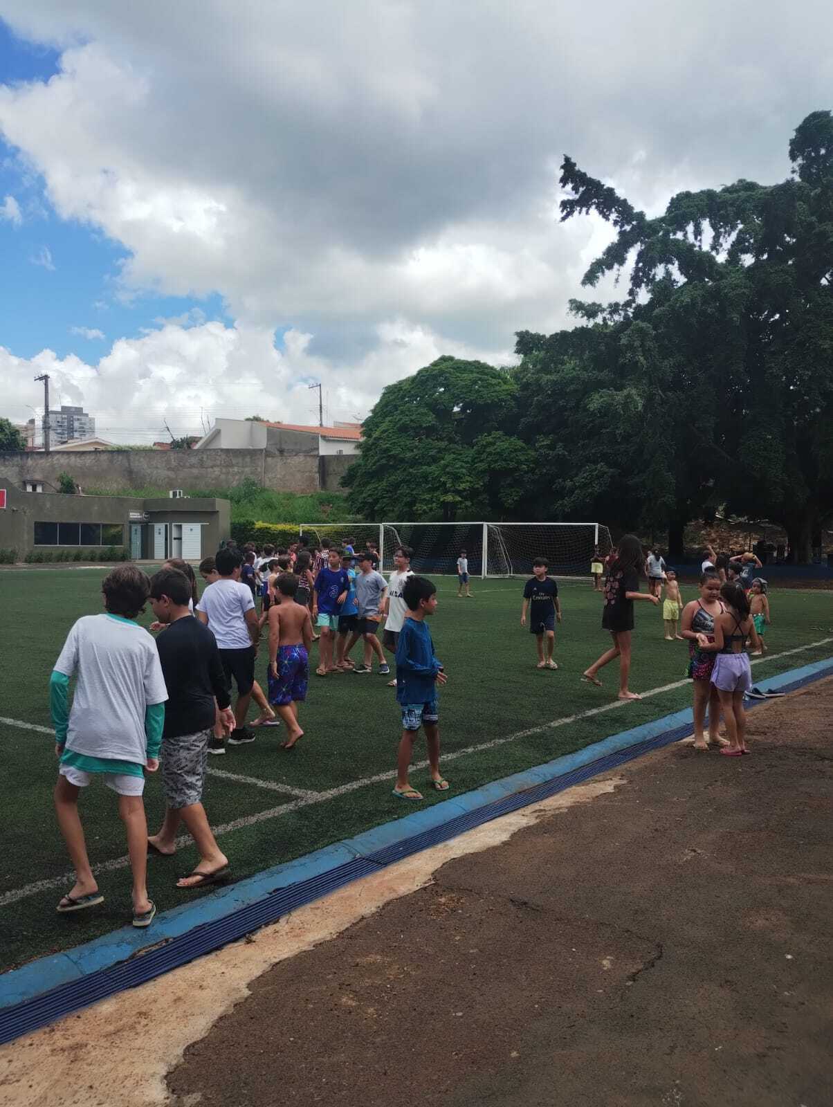 COLÔNIA DE FÉRIAS DIVERTE CRIANÇAS ATECEANAS - Avenida Tênis Clube